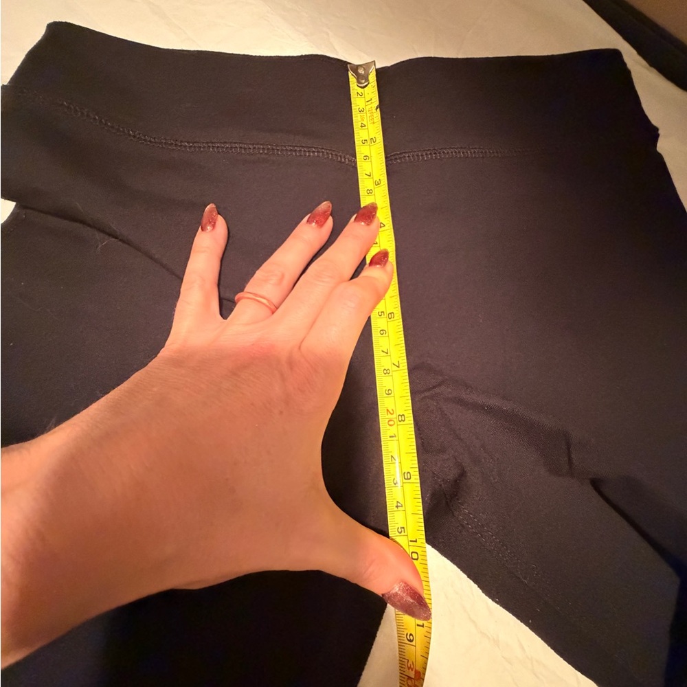 Lot of 2: Nesh & Lorna Jane Mesh detail leggings Sz. S/M *NICE* MSRP: $211+tax - Picture 11 of 12